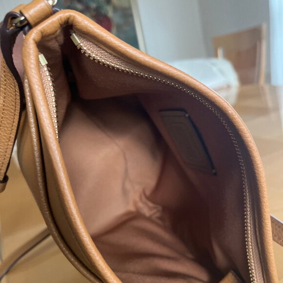 Vintage COACH Hudson Pocket Zip Tan Pebbled Leather Crossbody Bag - Picture 6 of 6